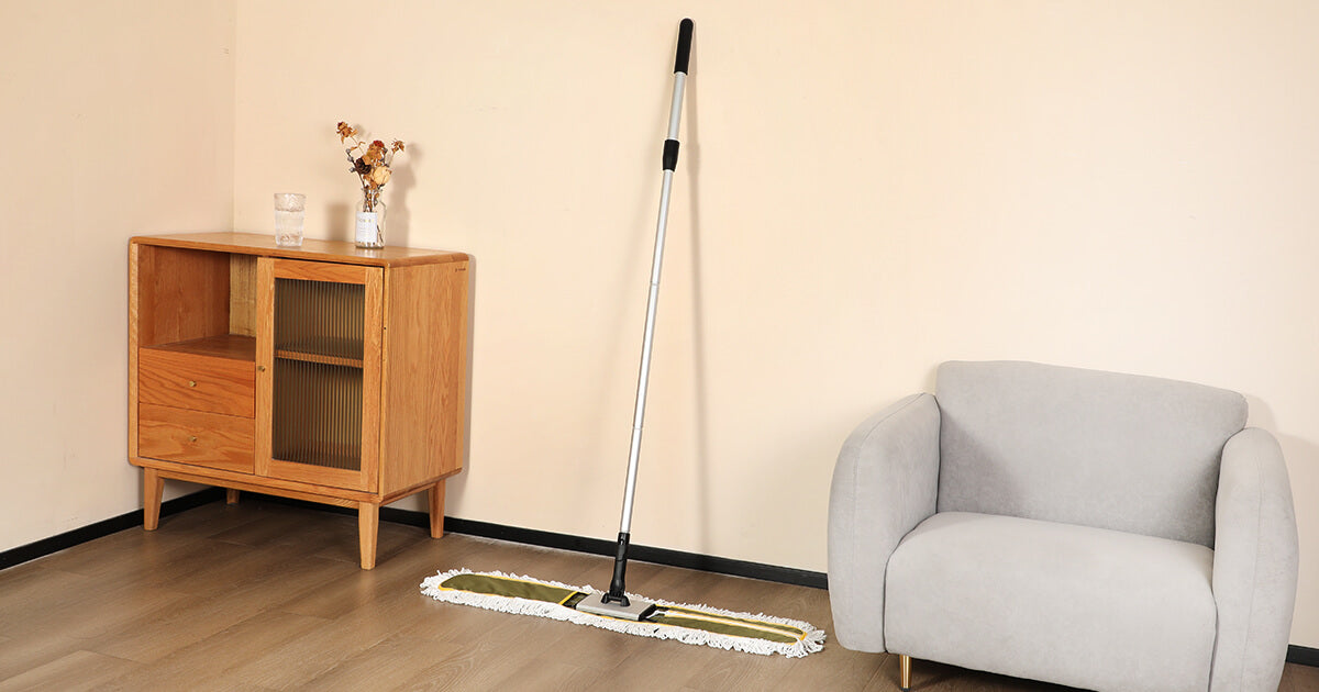 How to Clean Laminate Flooring Effectively - A Complete Guide
